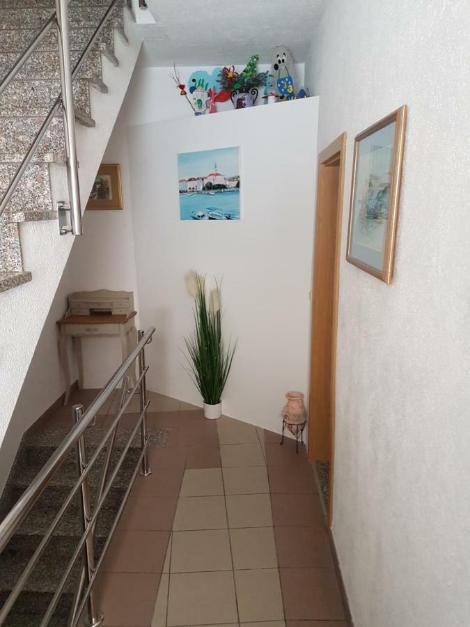 Apartment Narda บาชกาโวดา ภายนอก รูปภาพ